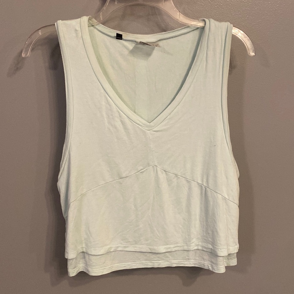Gymshark teal crop tank top